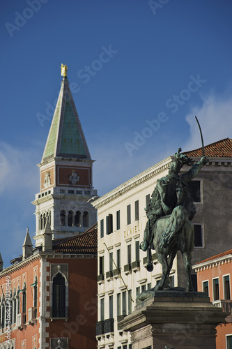 Monumento e campanile di San Marco a Venezia