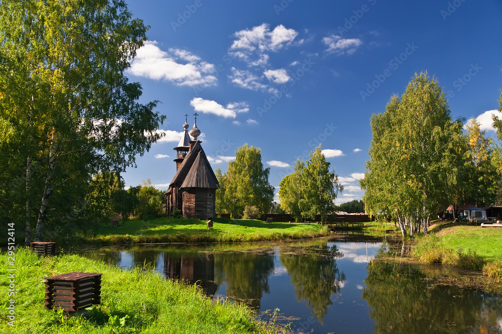 Ταπετσαρία Wooden old church in park
