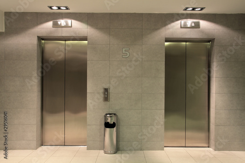 Obraz na plátně Llifts