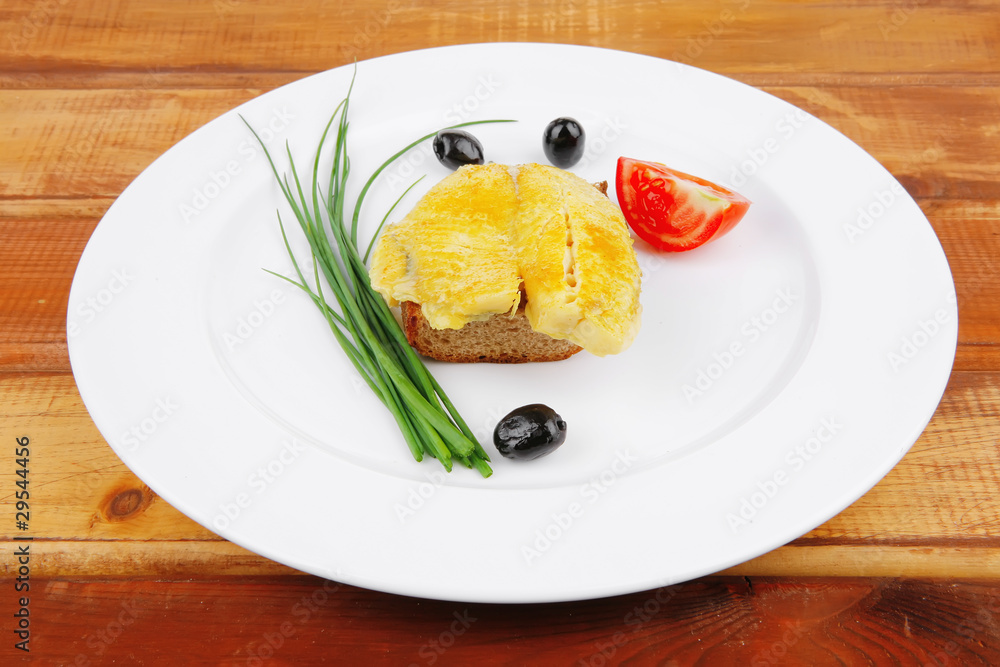 fish fillet with tomatoes,chives and bread fish fillet with tomatoes,chives and bread