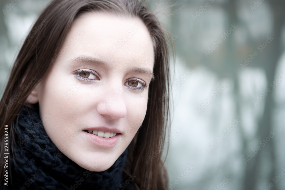 Portrait einer schönen jungen Frau Portrait einer schönen jungen Frau