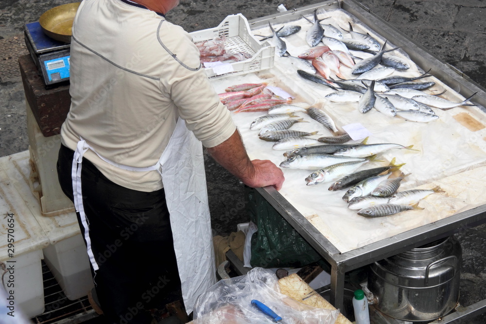 Fischhändler in Catania