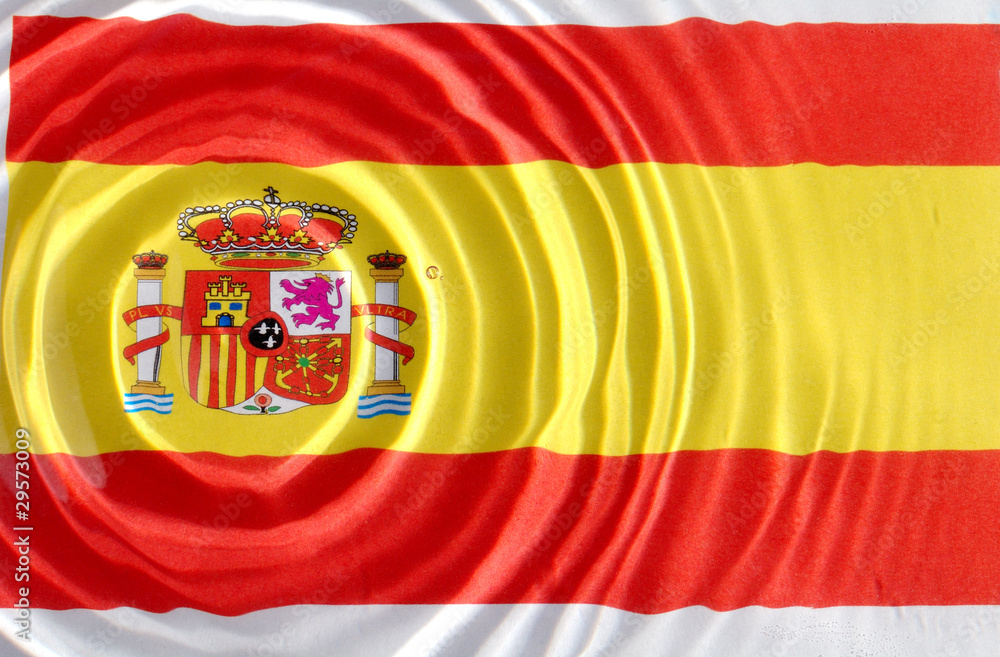 Fototapeta premium spain flag under water with nice circles and ripples