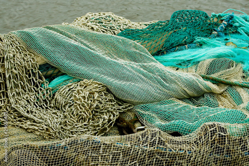 Fischernetz am Kai photo