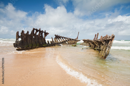 Fotografie, Obraz wreck on australian beach during the day