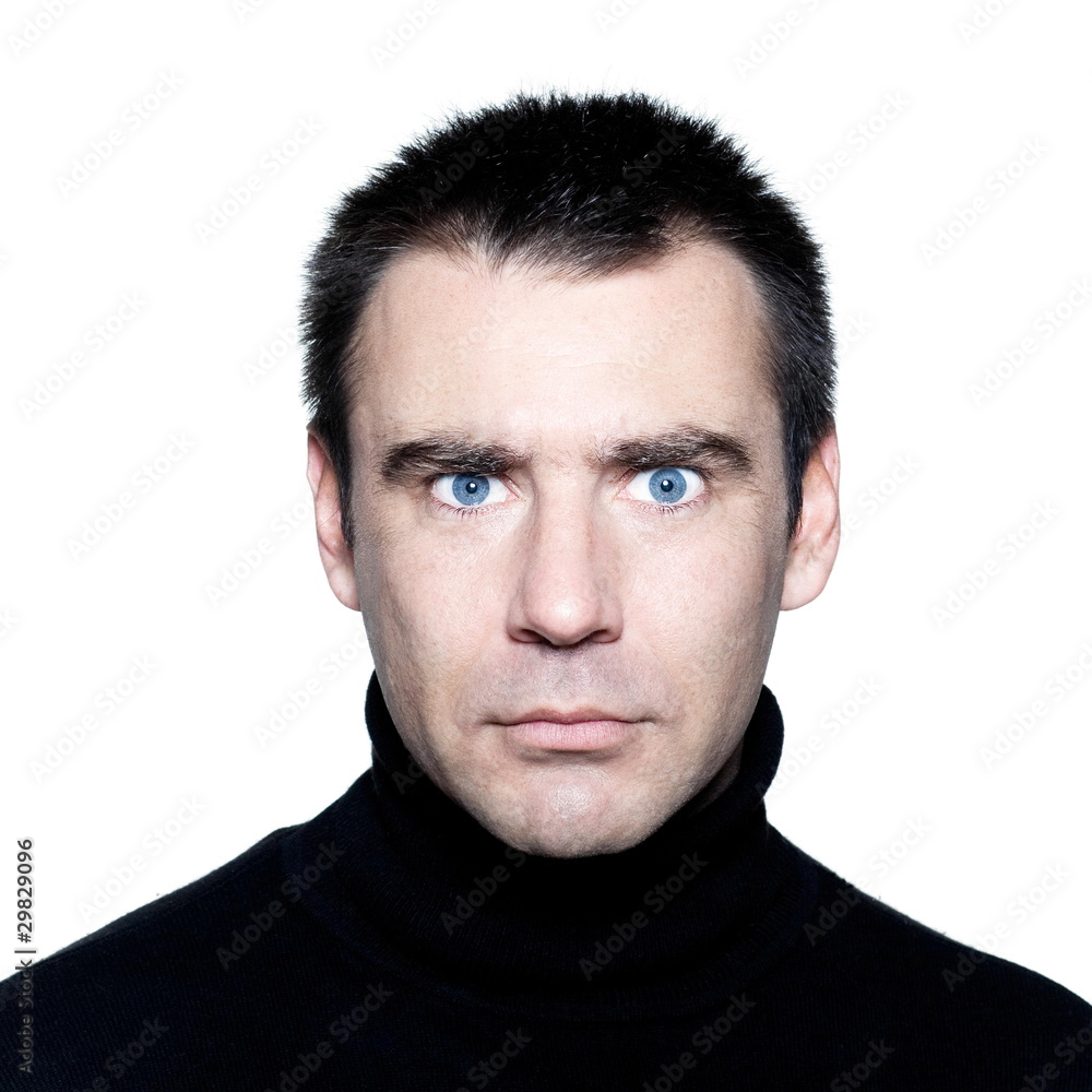 Obraz premium man expressing mistrust distrust frowning