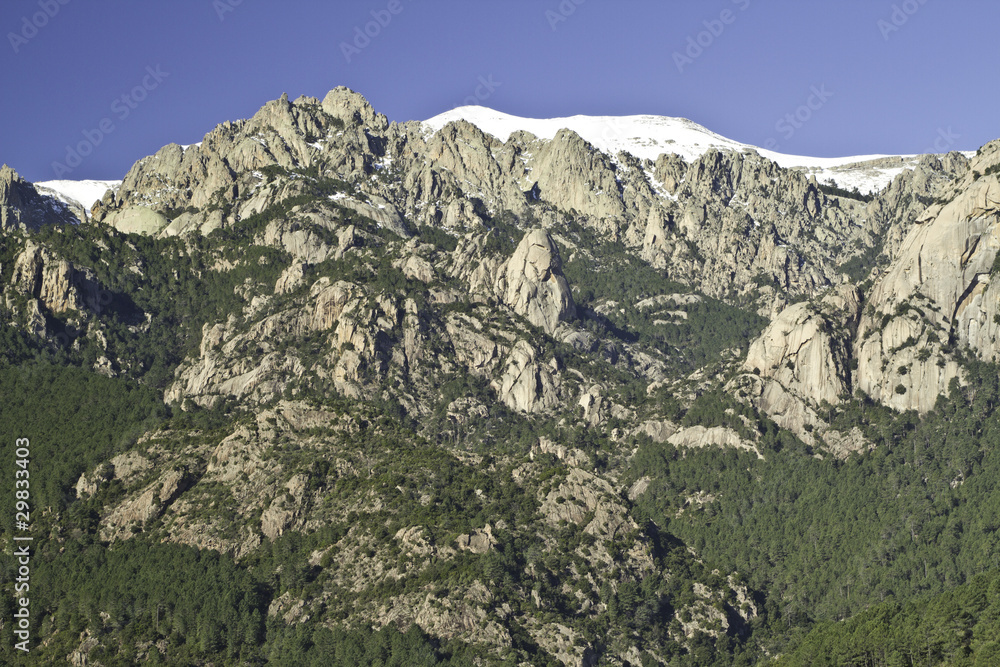 montagne corse (bavella))