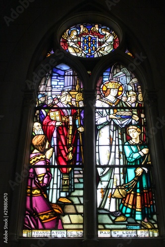 Vitrail de la chapelle Sainte Thérèse à Paris