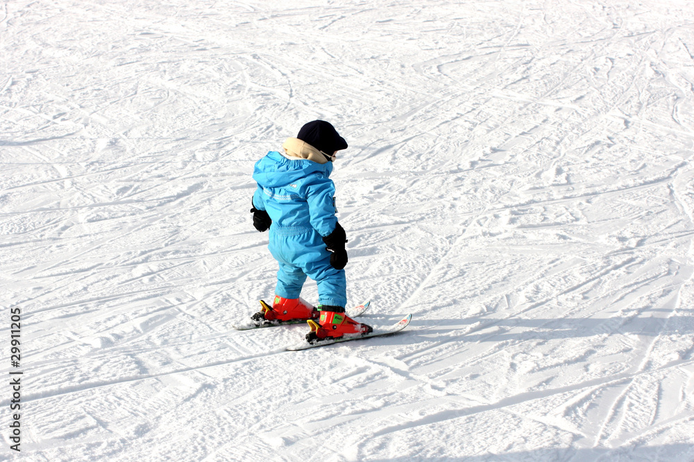 bébé skieur