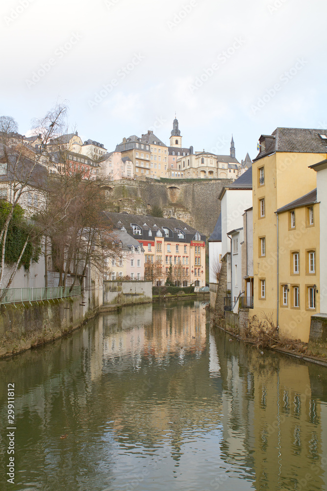 Luxemburg 811