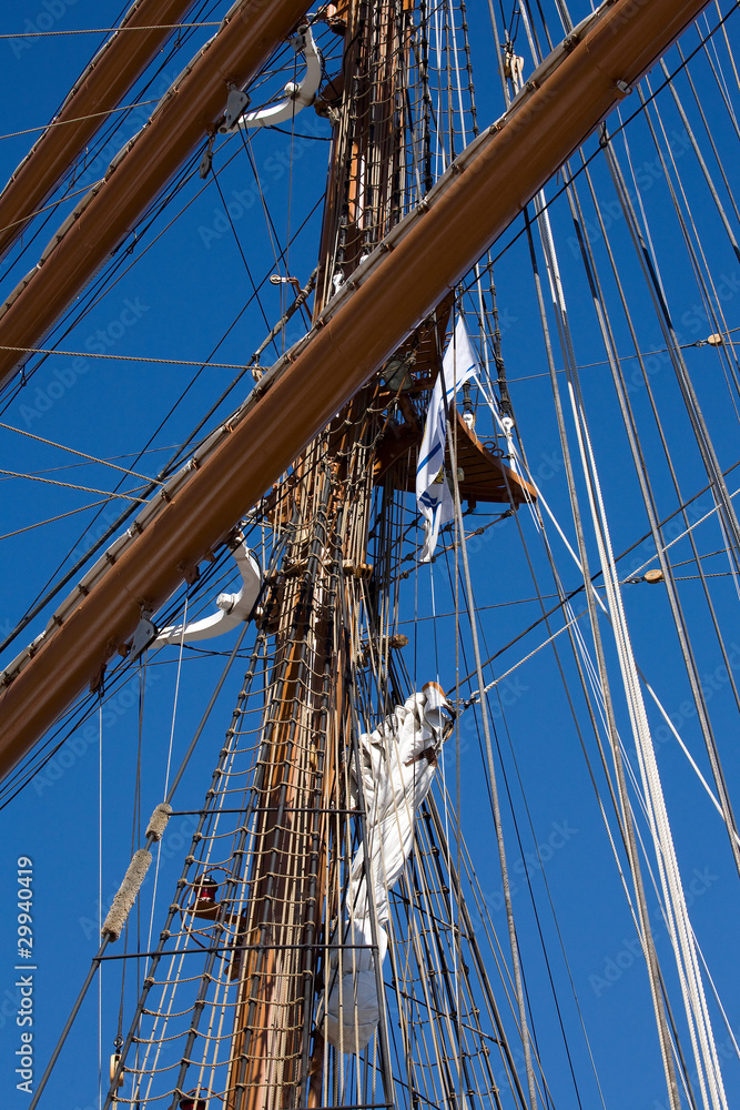 Obraz premium Tall sail ship rigging