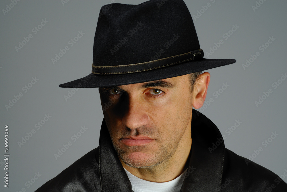 expressione et chapeau 16 expressione et chapeau 16