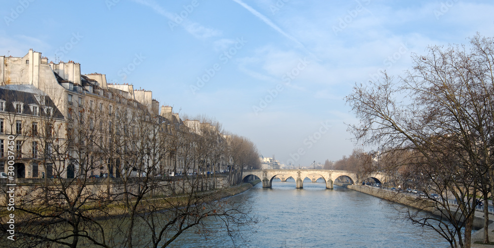 Obraz premium Paris, ile st Louis en hiver