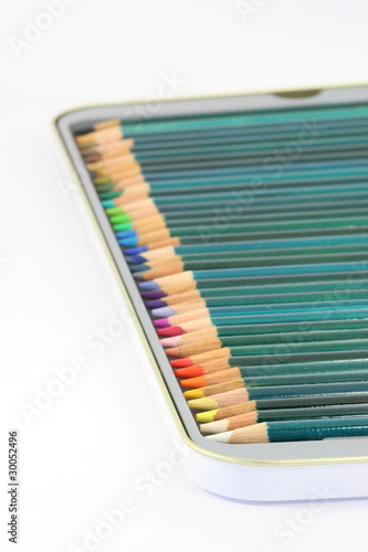 Colouring pencils in tin tray box