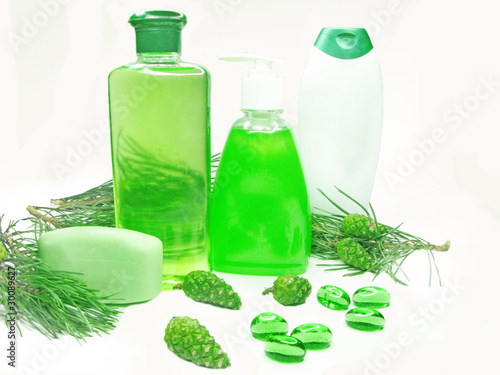 Obraz na płótnie shower gel bottles with fir extract w salonie