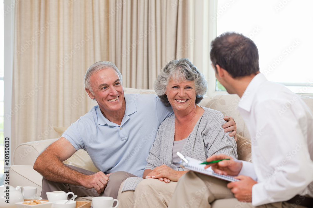 Obraz premium Seniors with assurance man