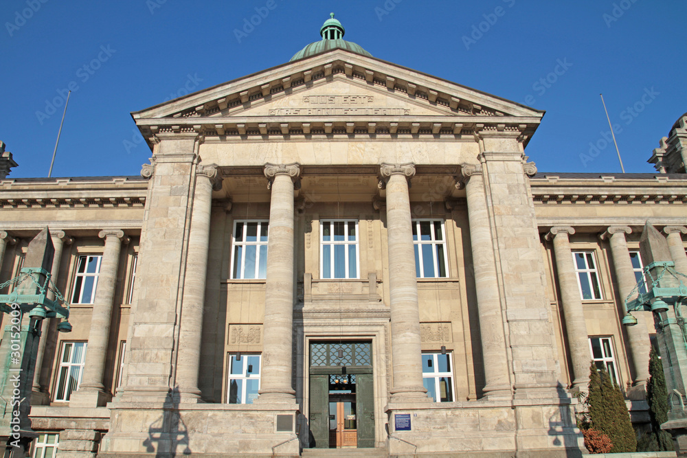 Hanseatisches Oberlandesgericht StockFoto Adobe Stock