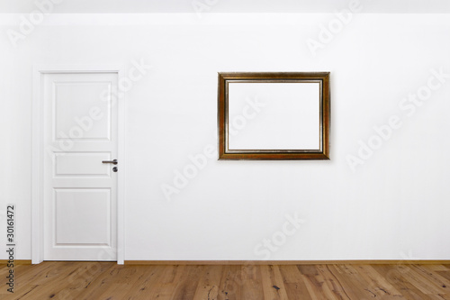 Bilderrahmen auf weißer Wand