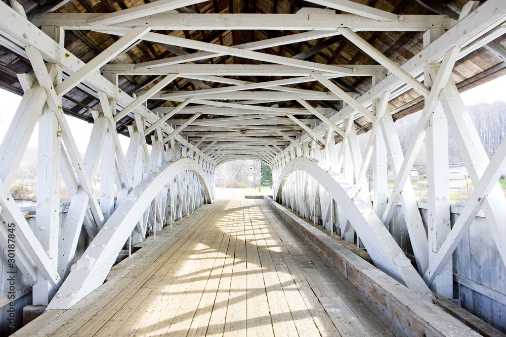 Fototapeta Groveton Covered Bridge (1852), New Hampshire, Stany Zjednoczone