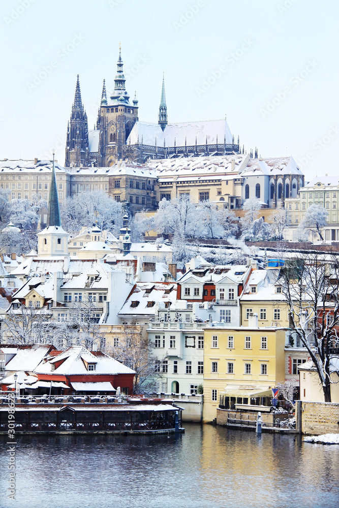 Fototapeta premium Romantic Snowy Prague gothic Castle, Czech Republic