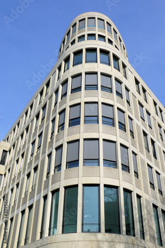 modernes Gebäude