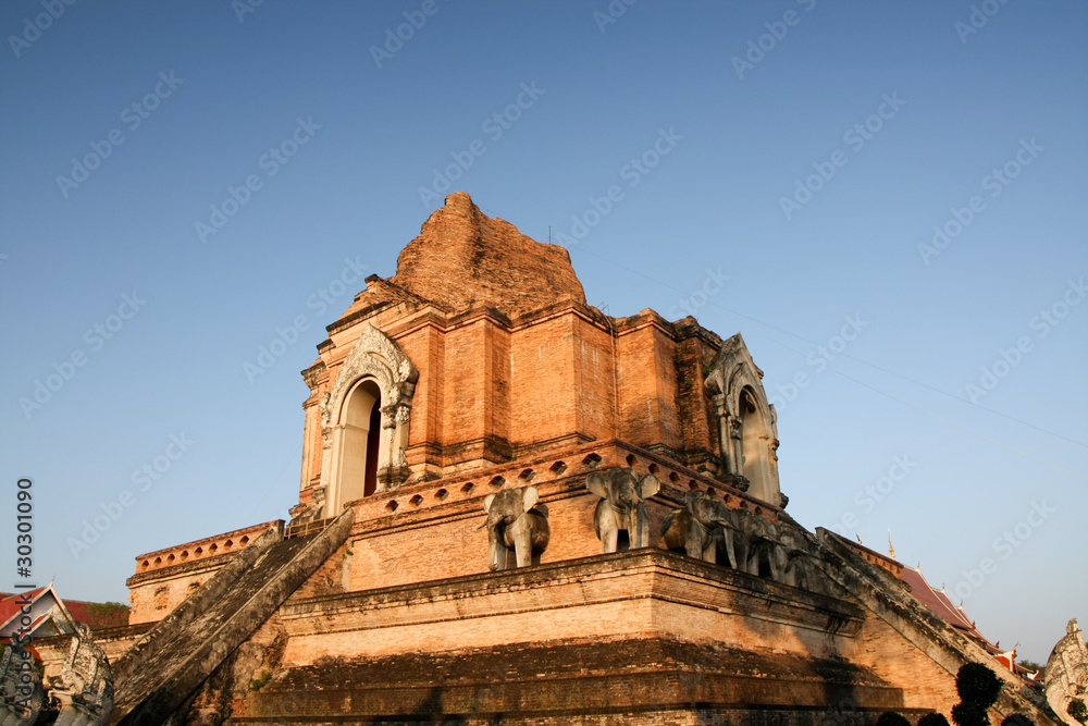 The ruin of the stupa, Wat che di luang, Chiangmai, Thailand