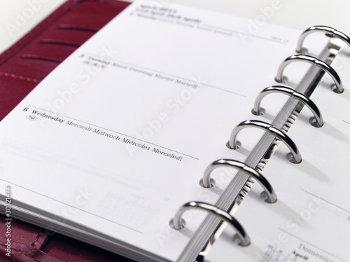 Wallpaper Mural rotes filofax solo querformat Torontodigital.ca