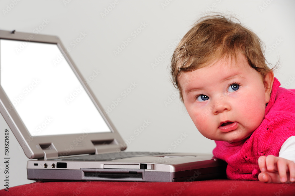 baby wih computer baby wih computer
