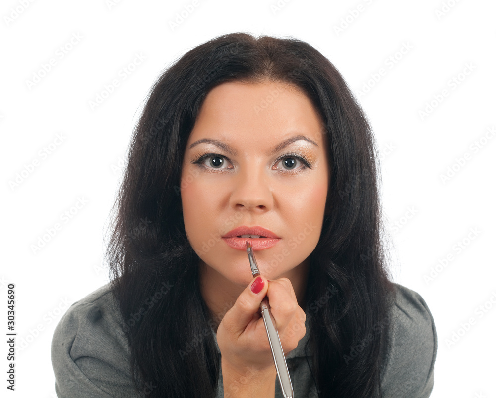 .putting on models eye make up