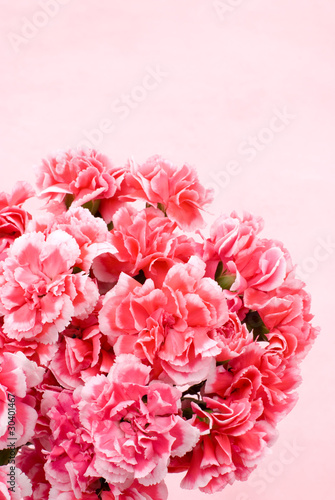 ピンクのカーネーションの花束