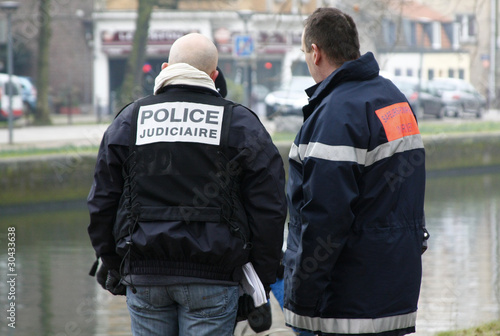 recherche policiaire