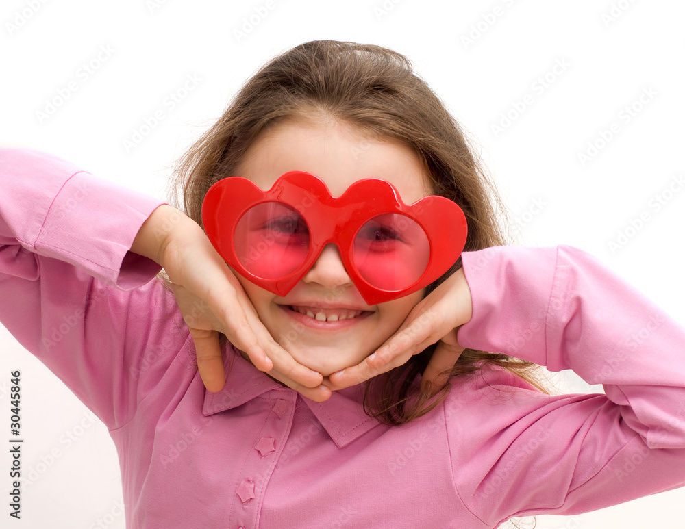 bimba con occhiali a forma di cuore Stock Photo