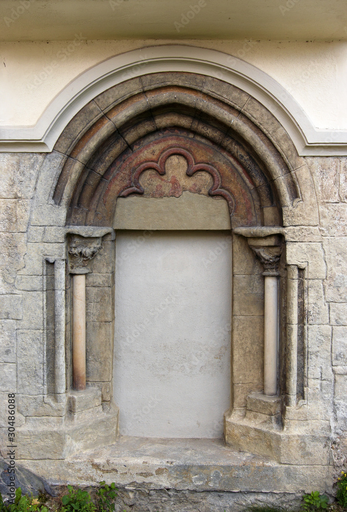 Romanesque arch