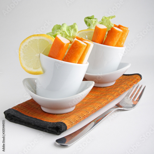 Tableau sur toile verrines surimi et salade