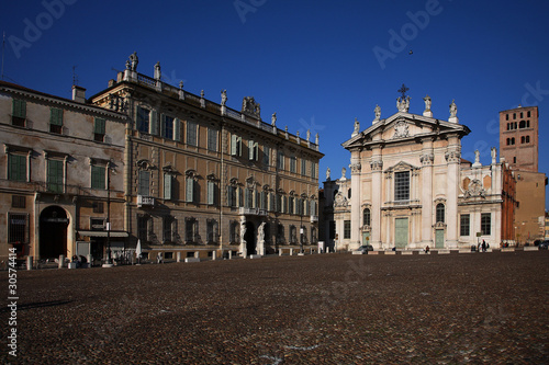 Mantova,Piazza Sordello © anghifoto