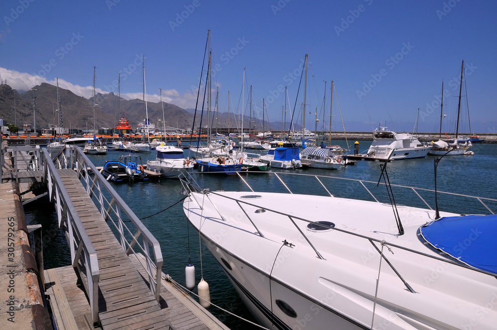 Port de Santa Cruz, capitale de Ténérife aux îles Canaries