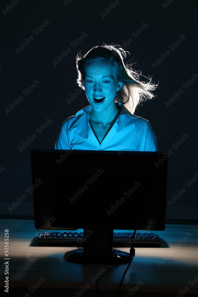 Fantasy internet experience for beautiful woman Fantasy internet experience for beautiful woman