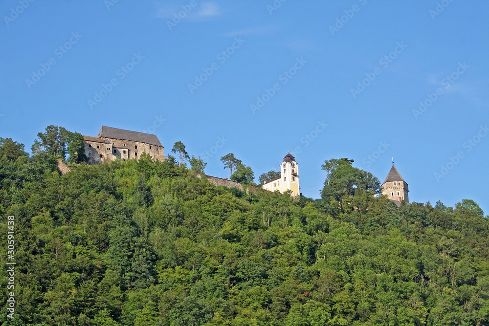 Schloss Neuhaus an der Schlögener Schlinge (Donaukreuzfahrt)