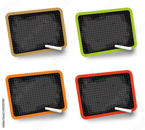 Ardoises 4 couleurs + craies (vecteurs)