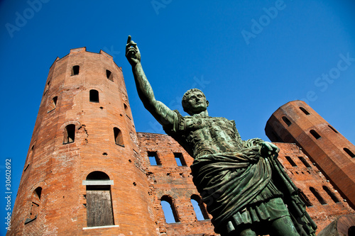Foto The leader: Cesare Augustus - Emperor