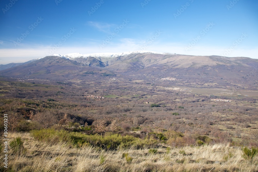 autumn valley at Gredos