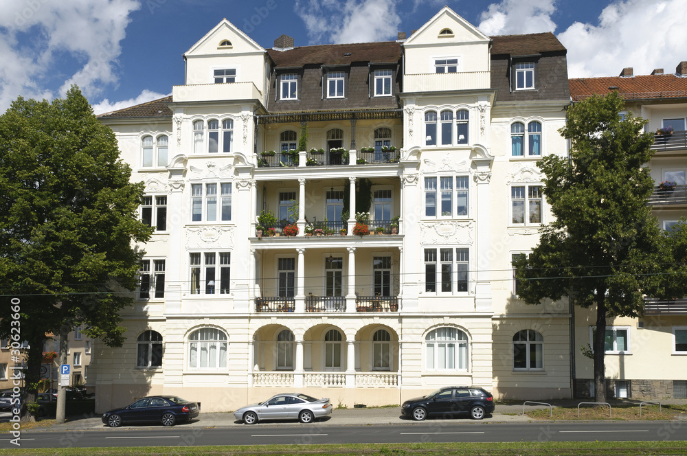 Kassel, Haus mit historischer Fassade