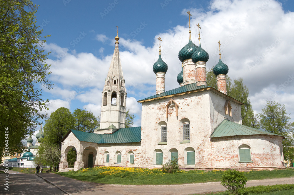 Russia, Yaroslavl. Church of Nicholas Chopped city