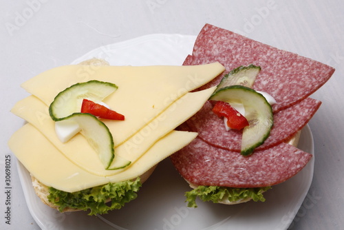 Obraz na płótnie 2 Halbe Belegte Brötchen w salonie