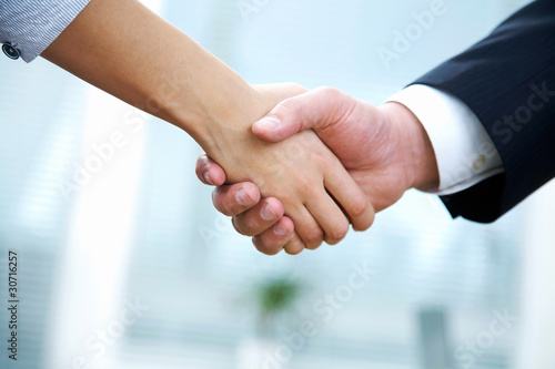 Obraz na płótnie business handshake w salonie