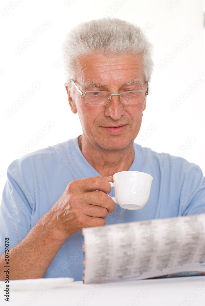 man read the newspaper man read the newspaper