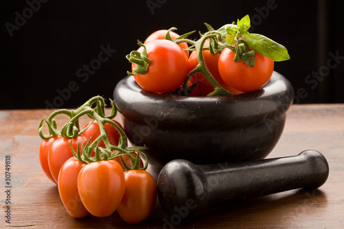 Pomodori - Preparazione Sugo photo