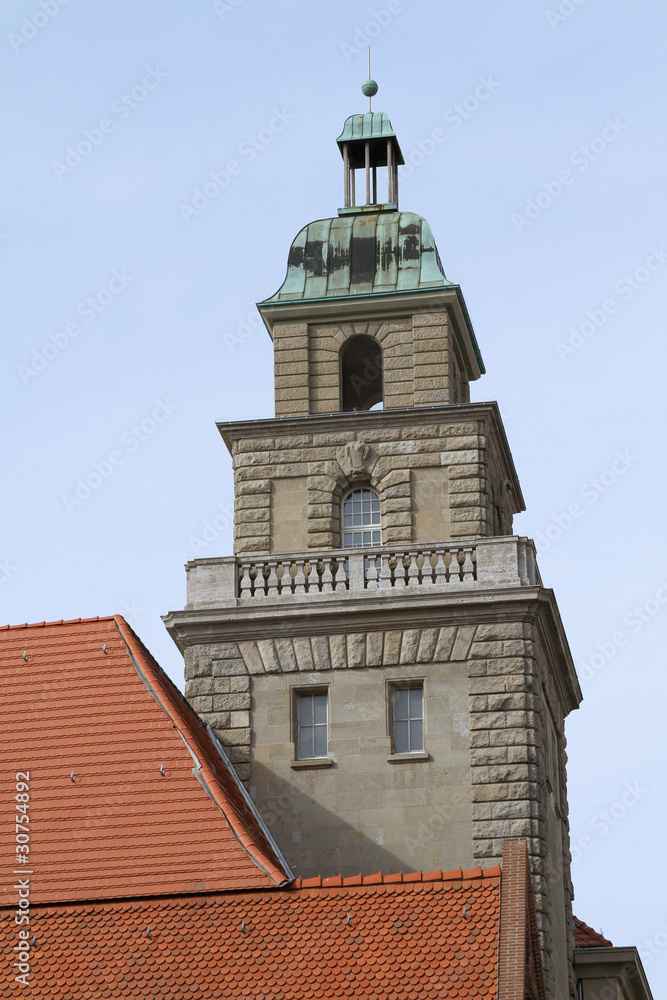Turm im gotischen Baustil Turm im gotischen Baustil