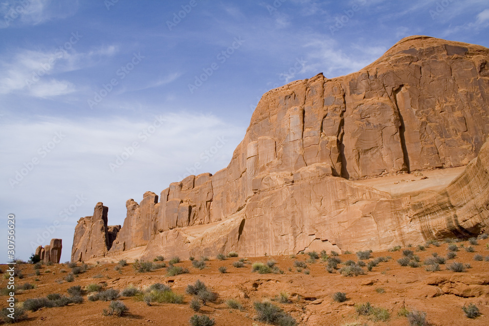 Utah rock monuments and mountains close to Moab Utah rock monuments and mountains close to Moab