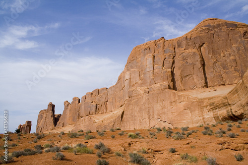 Utah rock monuments and mountains close to Moab
